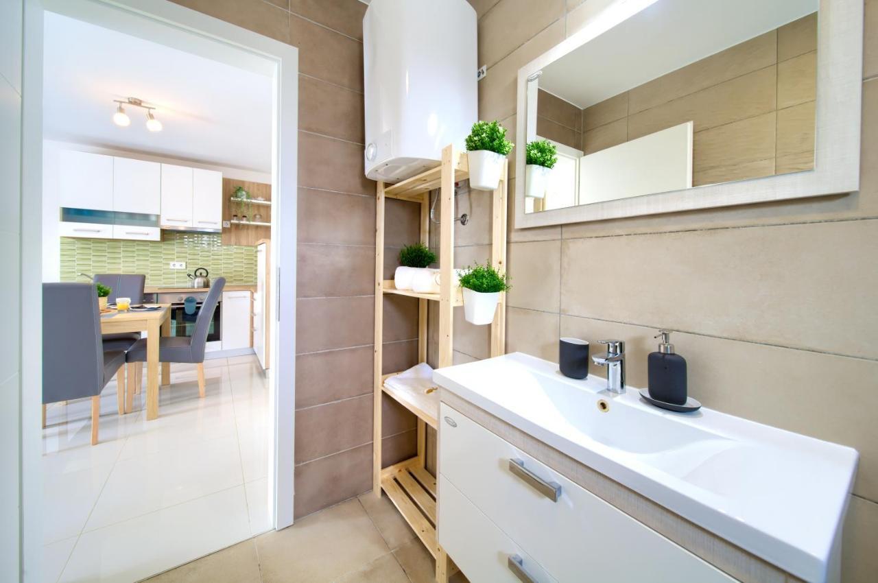 Dodo Apartments Vantacici Exterior photo